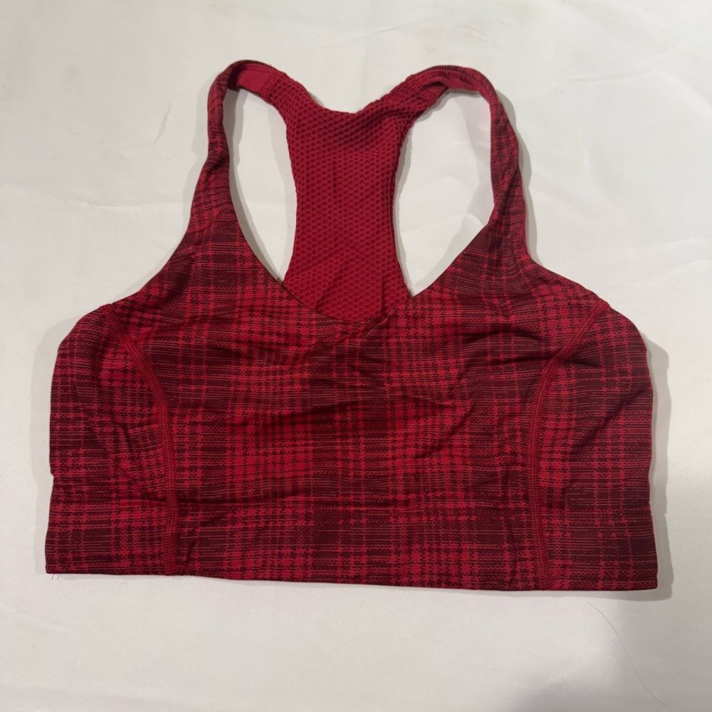 Outdoor Voices “Doing Things “ pomegranate Women's Sports Bra size Small